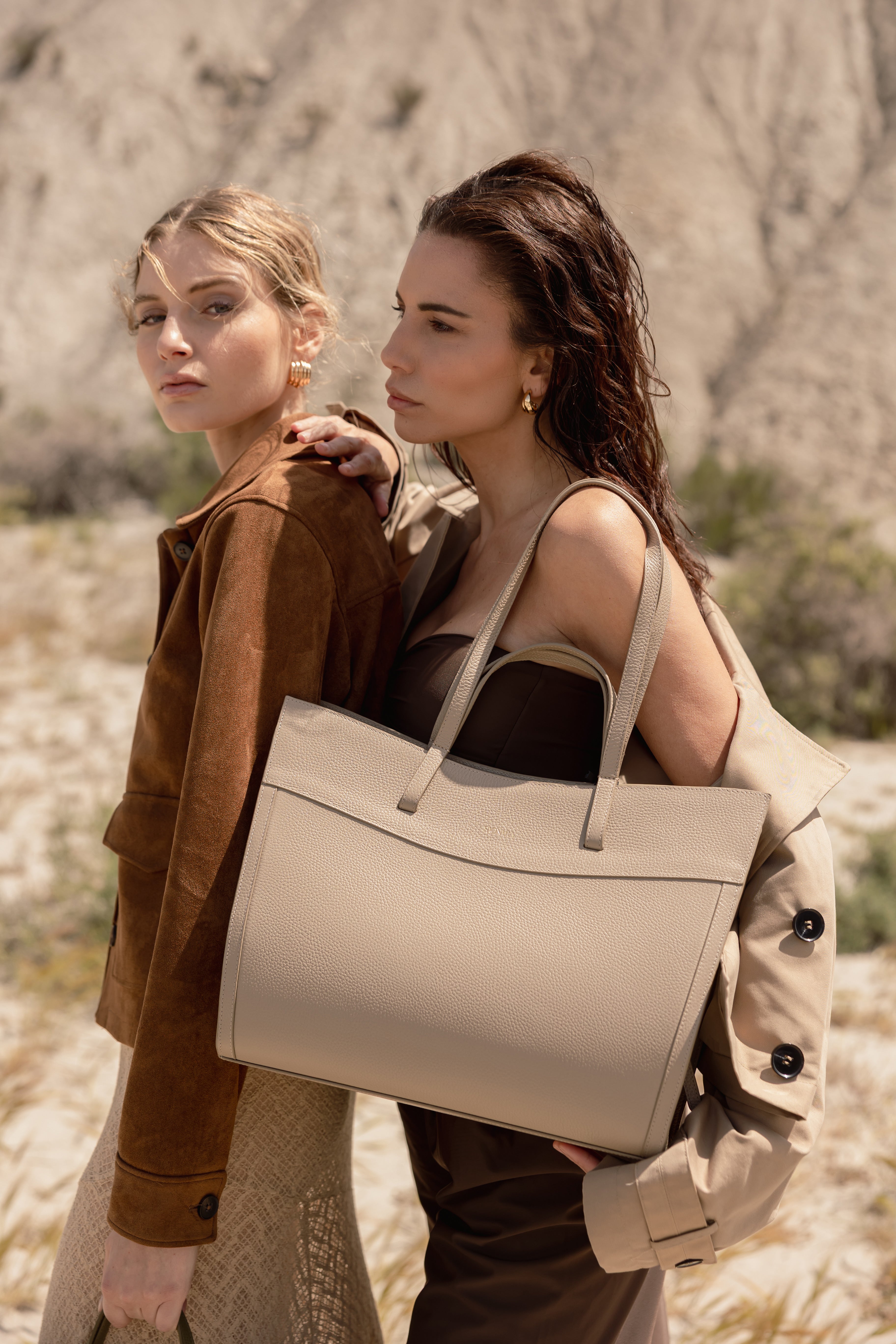SAONARA SHOPPING BAG MOKA LEATHER