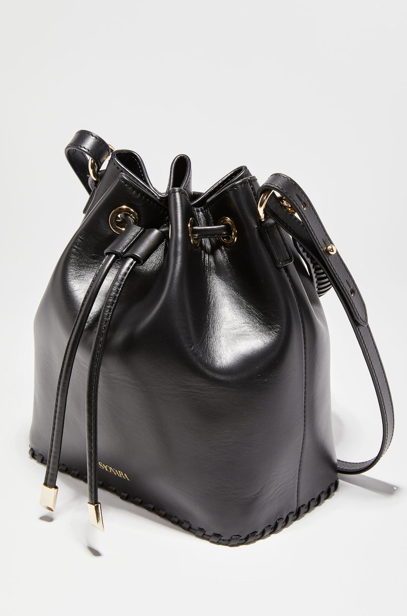 BUCKET BLACK LEATHER